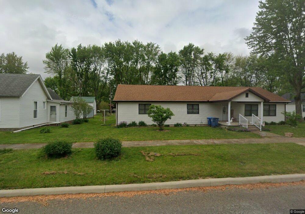 605 E Wabash St, Converse, IN 46919 - photo 1