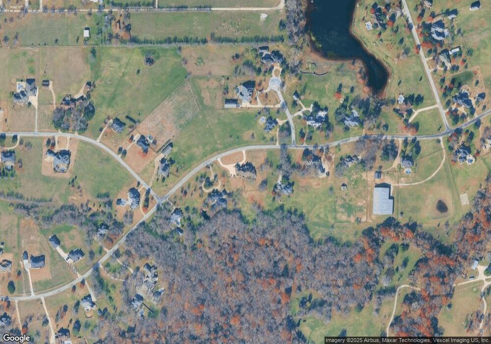 323 Cattlebaron Parc Dr, Fort Worth, TX 76108 - photo 1