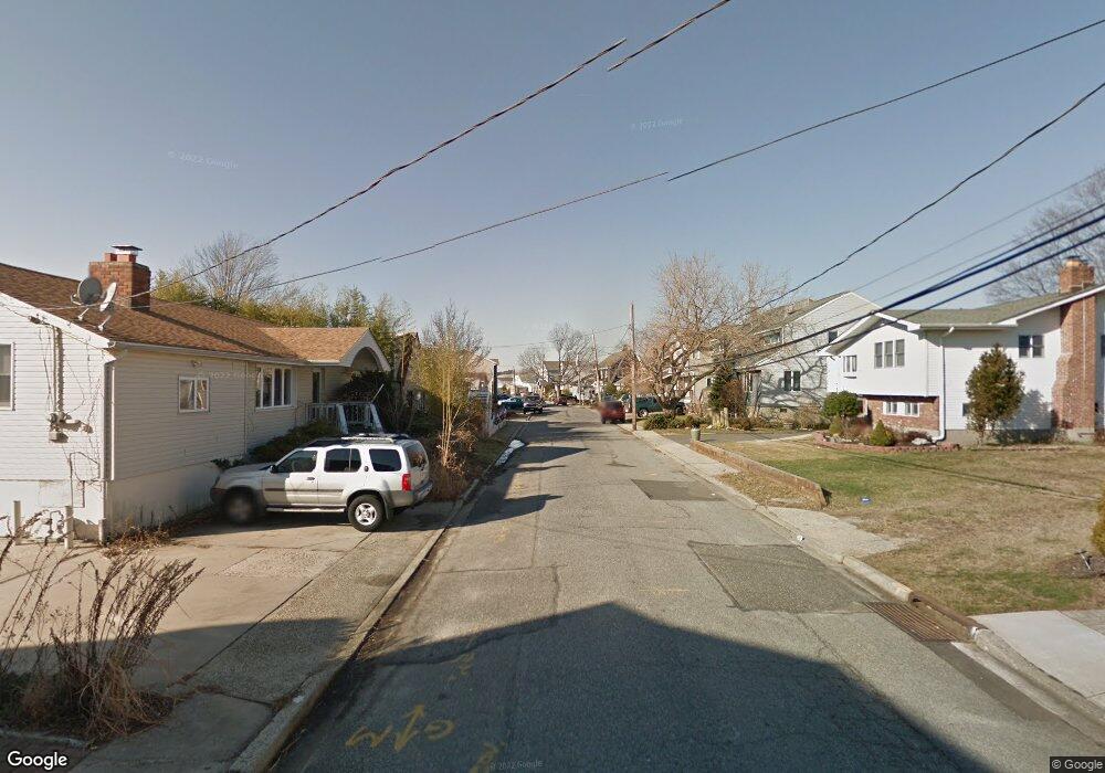 2786 Barbara Rd, Bellmore, NY 11710 - photo 1