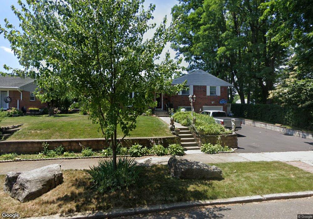 734 N 29th St, Allentown, PA 18104 - photo 1