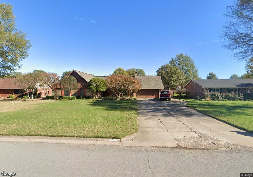 2007 Mccracken St, Stuttgart, AR 72160 - photo 1