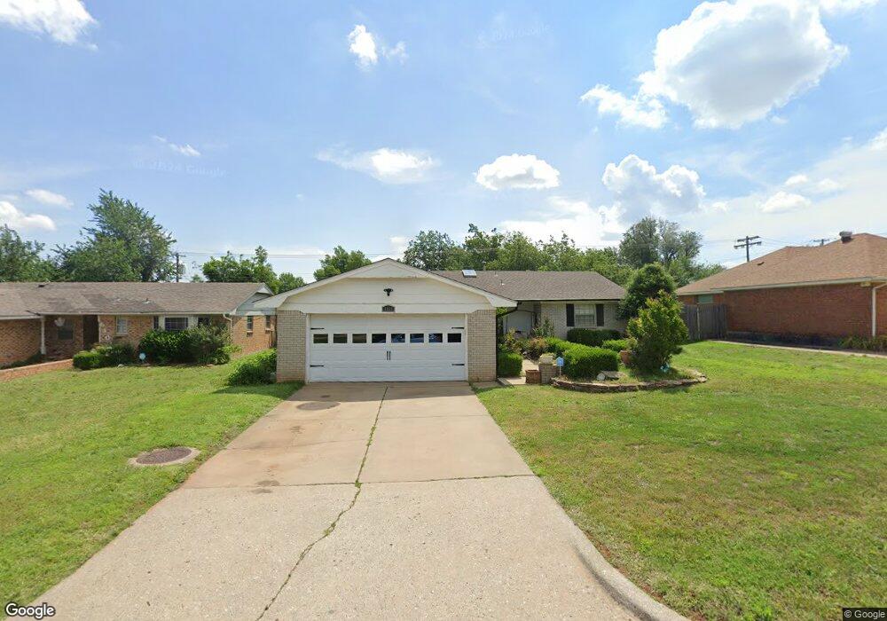 6404 N Ann Arbor Ave, Warr Acres, OK 73132 - photo 1