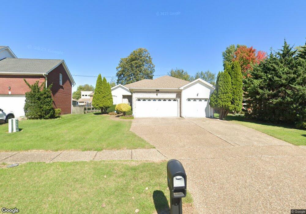 7913 Apple Valley Dr, Louisville, KY 40228 - photo 1