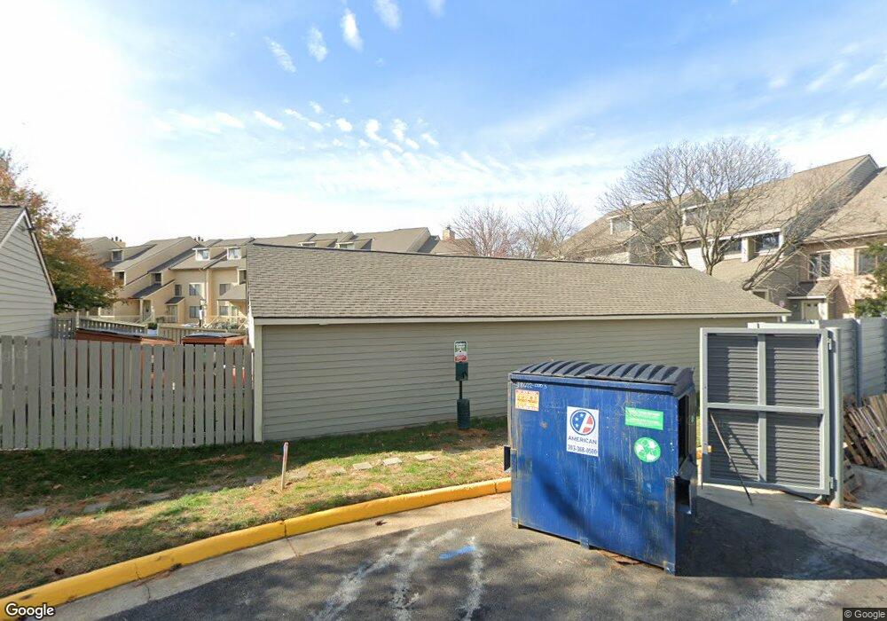 11274 Harbor Ct, Reston, VA 20191 - photo 1