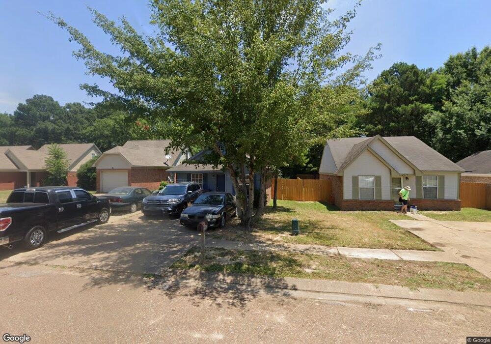2072 E Parkway St, Hernando, MS 38632 - photo 1