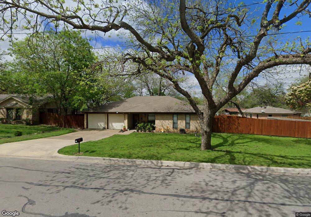 414 W Couts St, Weatherford, TX 76086 - photo 1