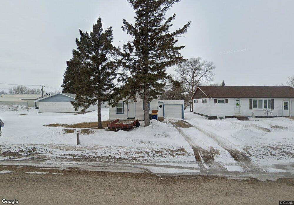 1522 4th Ave SW, Jamestown, ND 58401 - photo 1