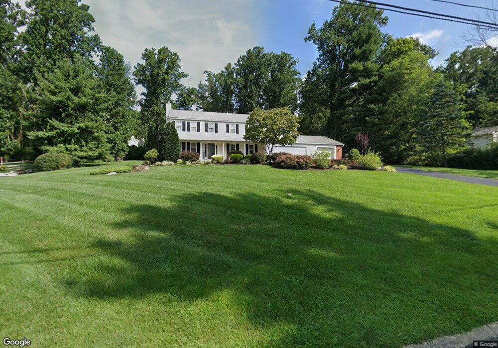 325 Maple St, Downingtown, PA 19335 - photo 1