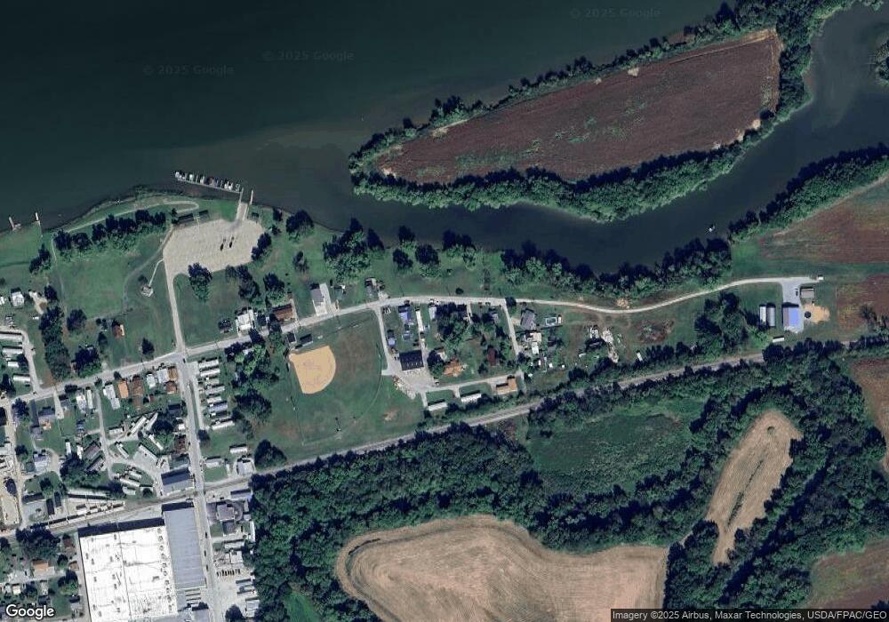 628 E 2nd St, Augusta, KY 41002 - photo 1