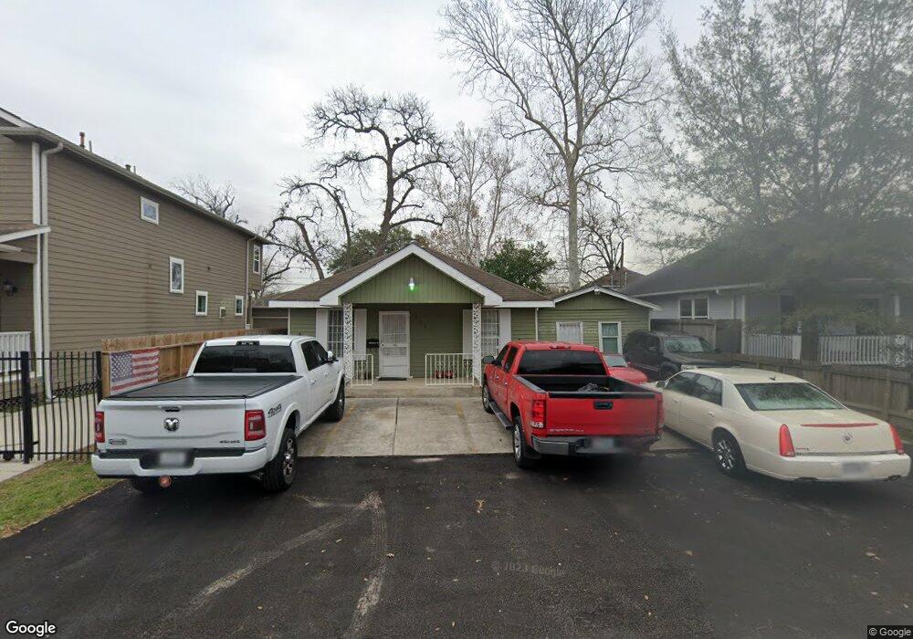 706 Cordell St, Houston, TX 77009 - photo 1