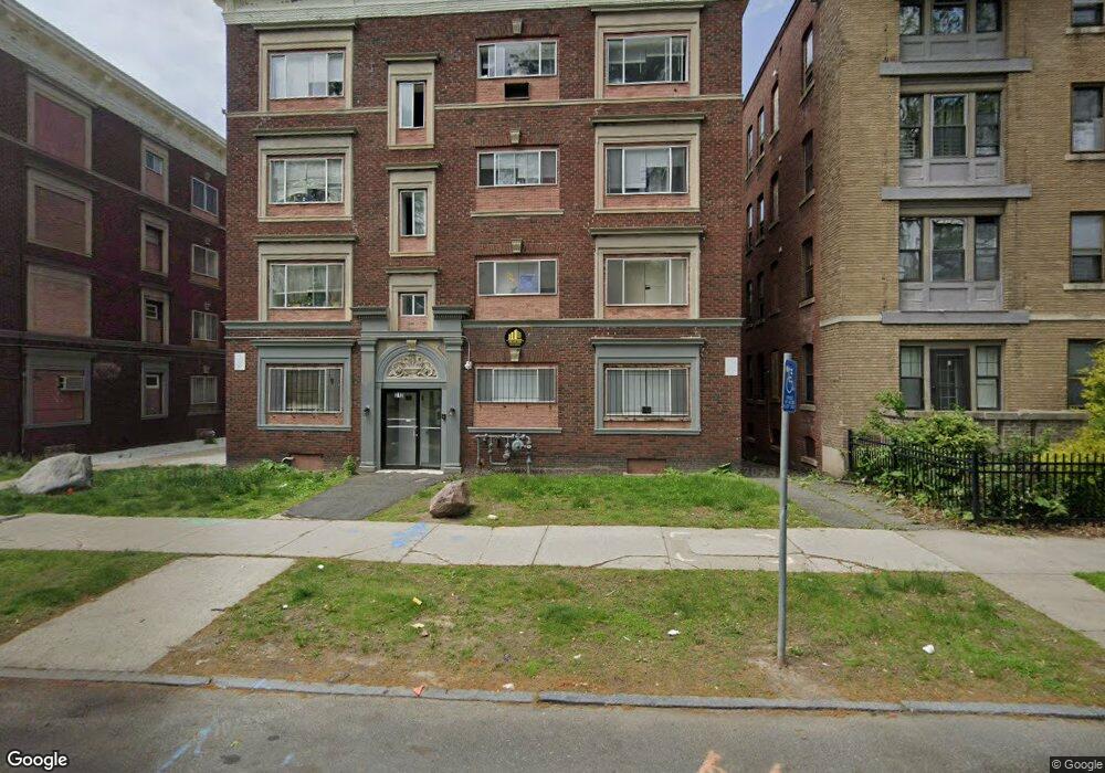 208 Pearl St unit 210-3R, Springfield, MA 01105 - photo 1