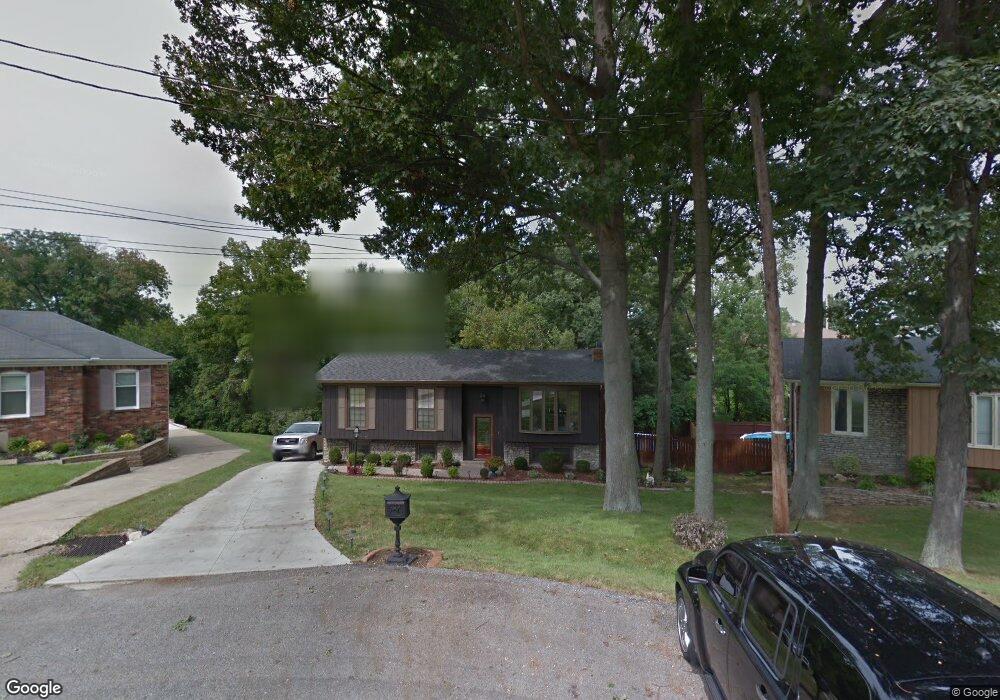 8614 Juarez Ct, Louisville, KY 40219 - photo 1