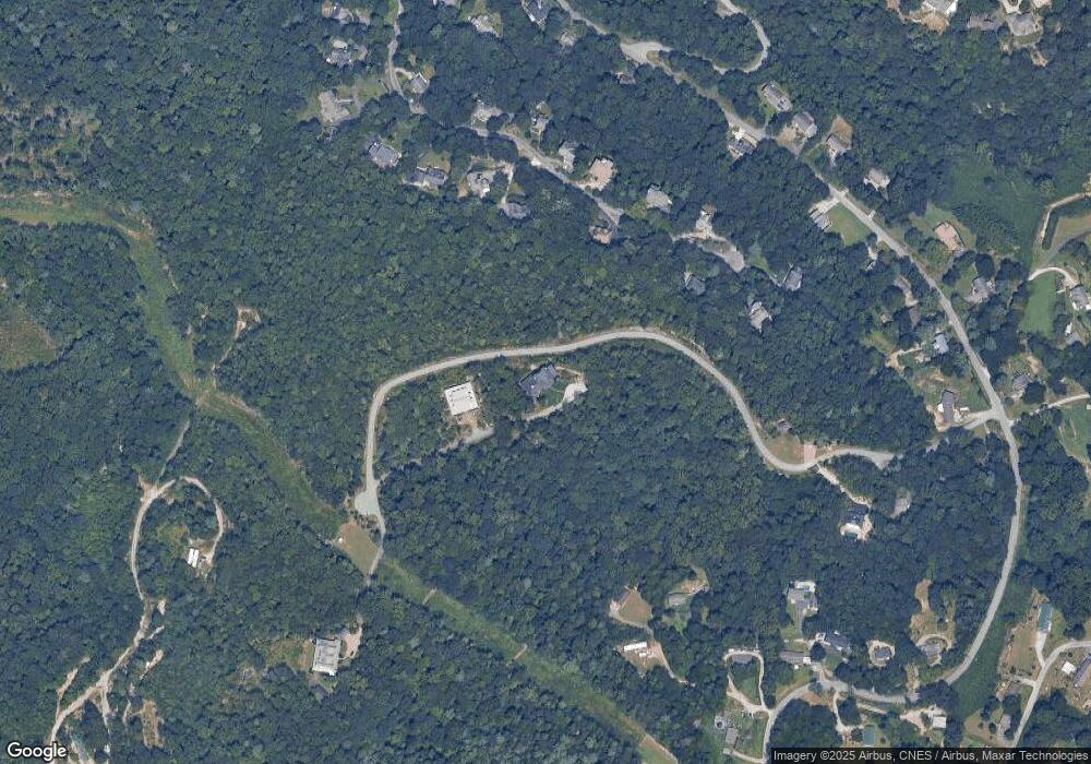 401 Two Jacks Dr, Hendersonville, NC 28792 - photo 1