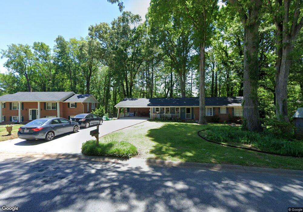 5634 Laurel Ln NW, Lilburn, GA 30047 - photo 1