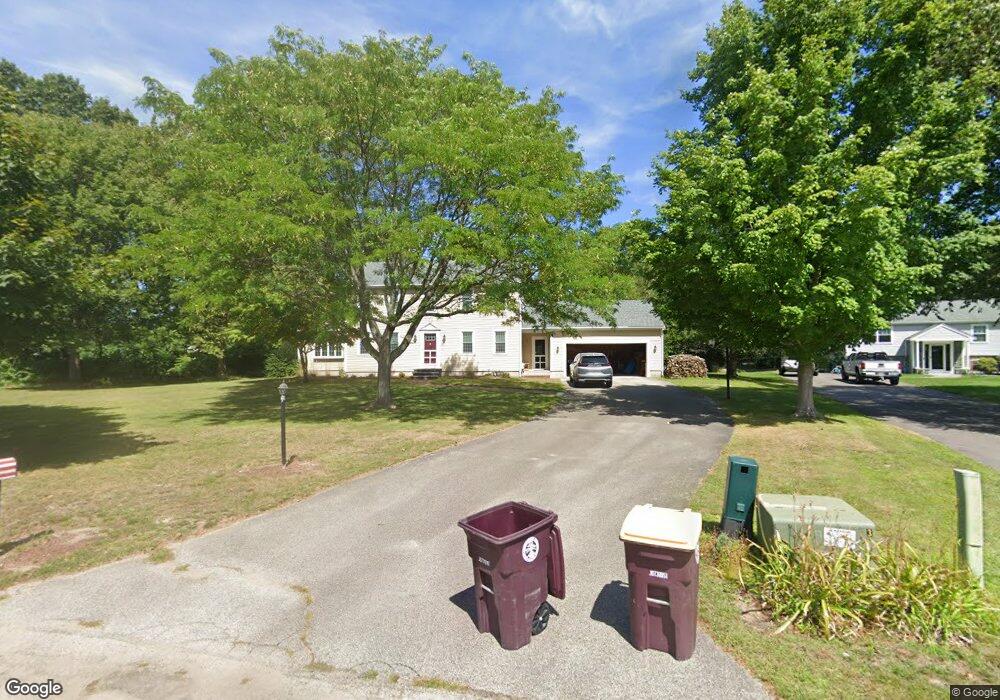 98 Flint Locke Dr, East Weymouth, MA 02189 - photo 1