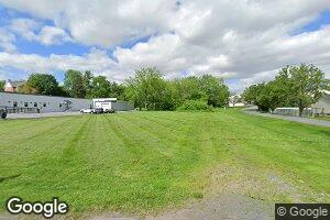 19 Newport Rd, Leola, PA 17540