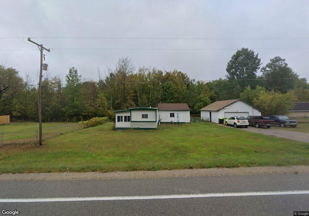 1331 Estey Rd, Beaverton, MI 48612 - photo 1