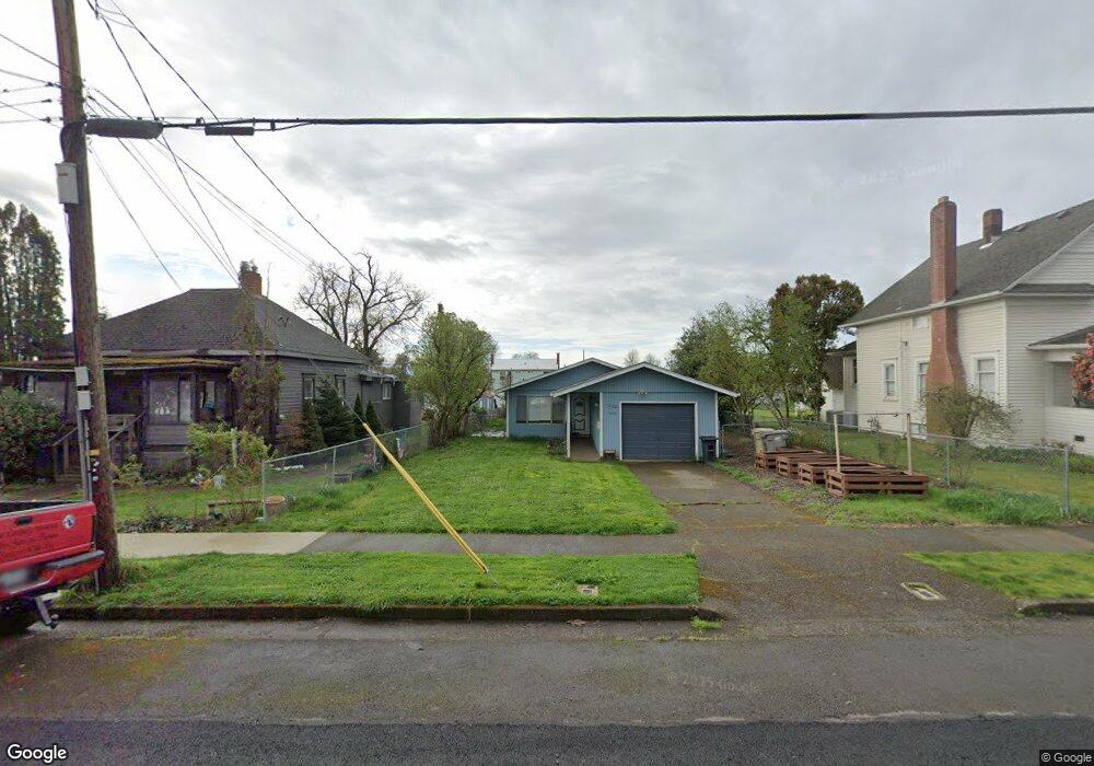 1030 12th Ave SW, Albany, OR 97321 - photo 1