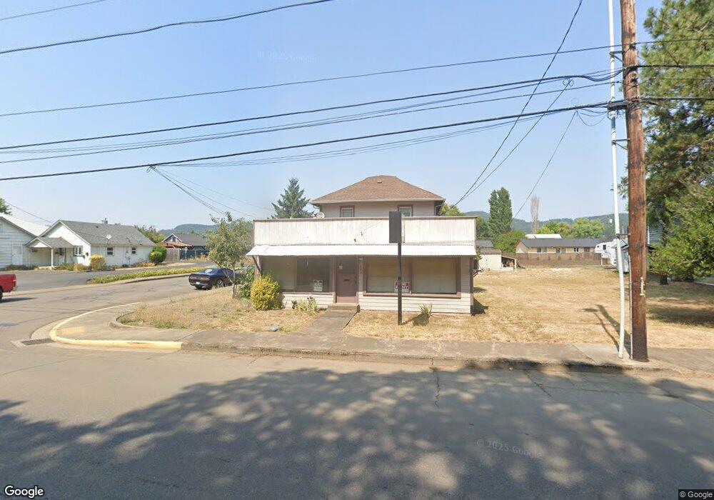 645 W Main St, Sheridan, OR 97378 - photo 1