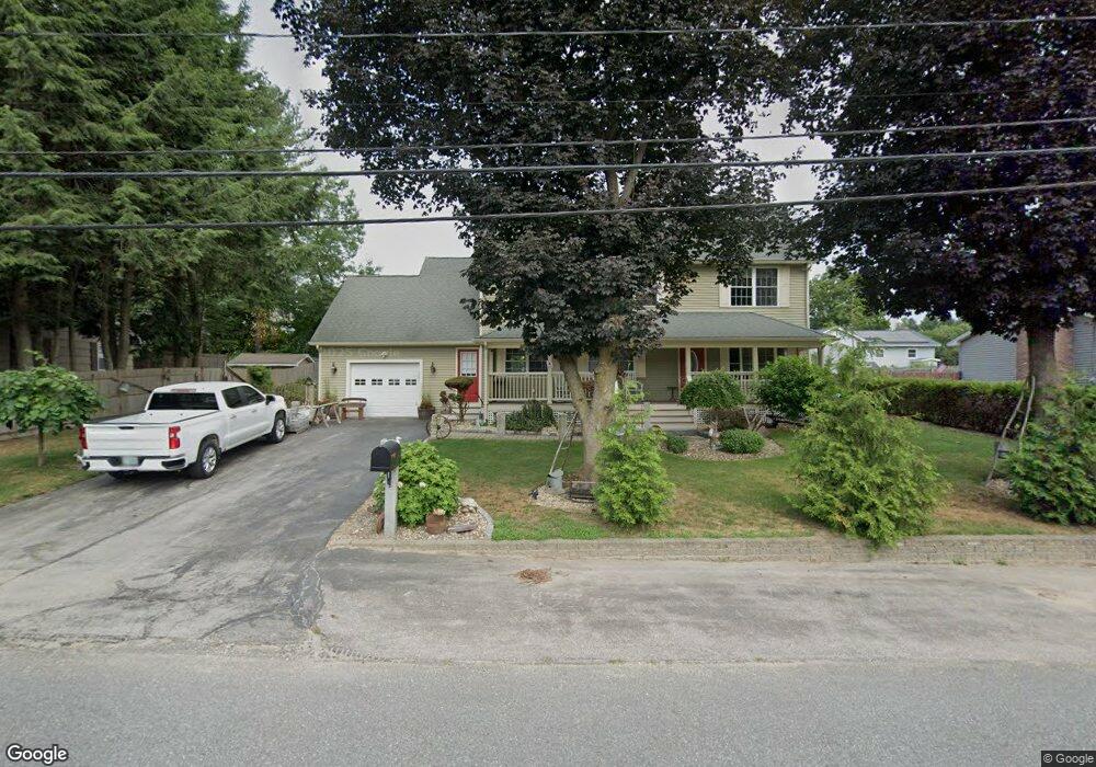 7 Spruce St, Hudson, NH 03051 - photo 1