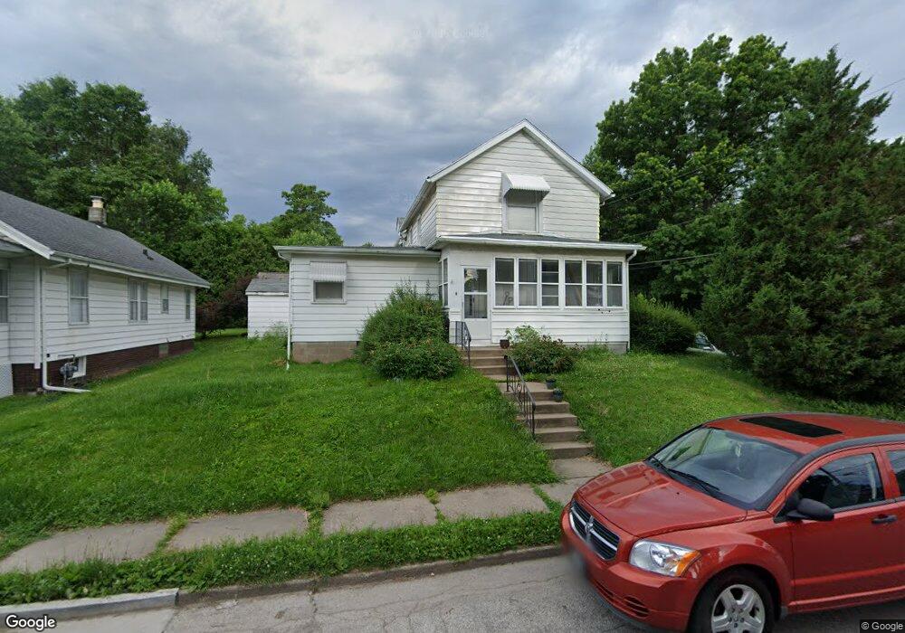 2040 Iowa St, Davenport, IA 52803 - photo 1