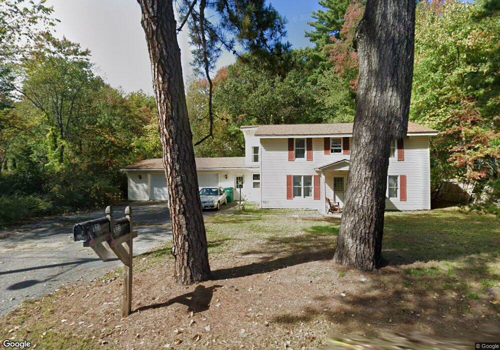 123 Parker Rd, Lancaster, MA 01523 - photo 1