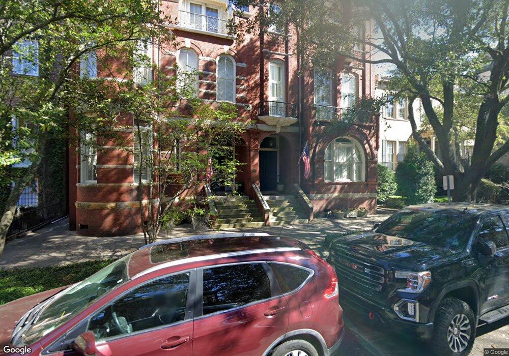 210 E Gaston St, Savannah, GA 31401 - photo 1