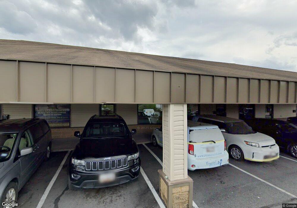 10839 Lanham Severn Rd unit 9, Glenn Dale, MD 20769 - photo 1