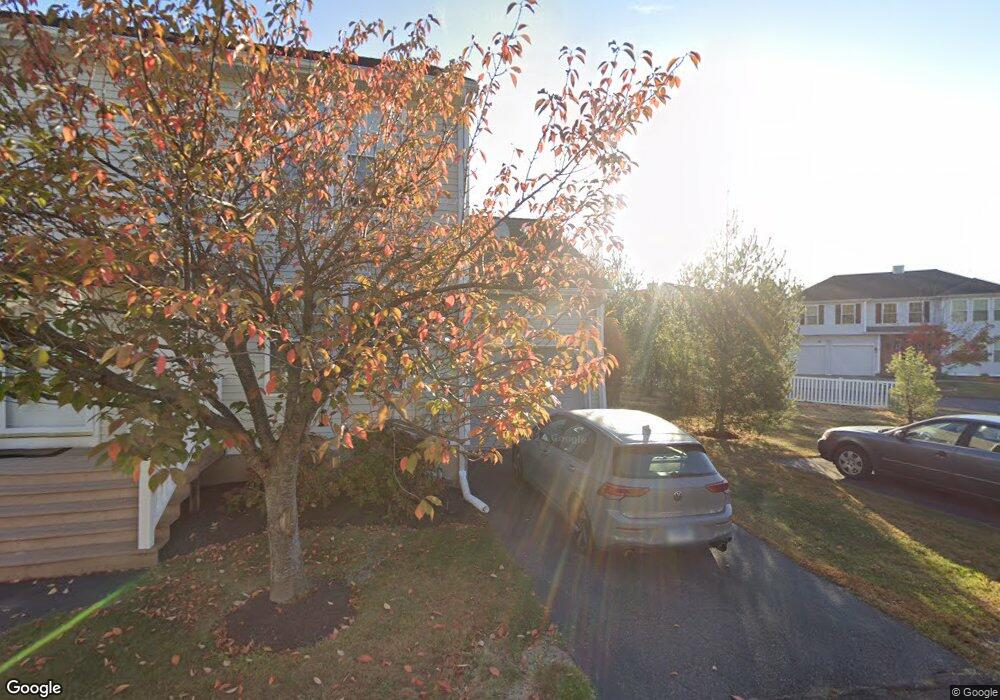 2 Arrowhead Dr, Unionville, CT 06085 - photo 1