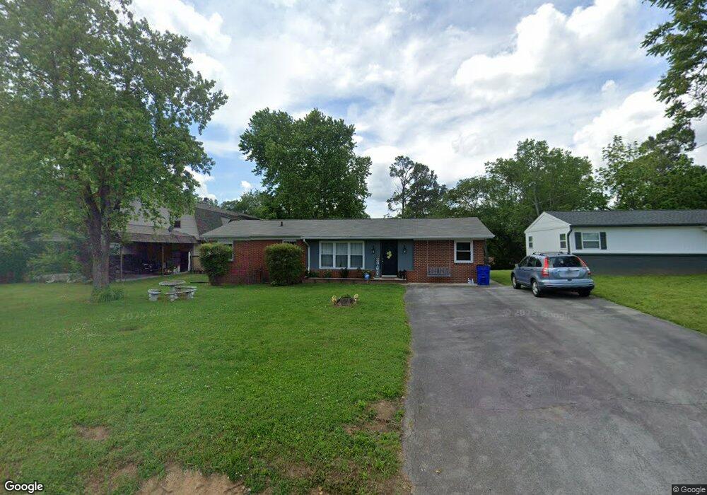 2703 Henderson Ave NW, Cleveland, TN 37312 - photo 1