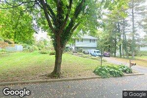 49 Quarry Ridge Rd, Clinton, NJ 08809