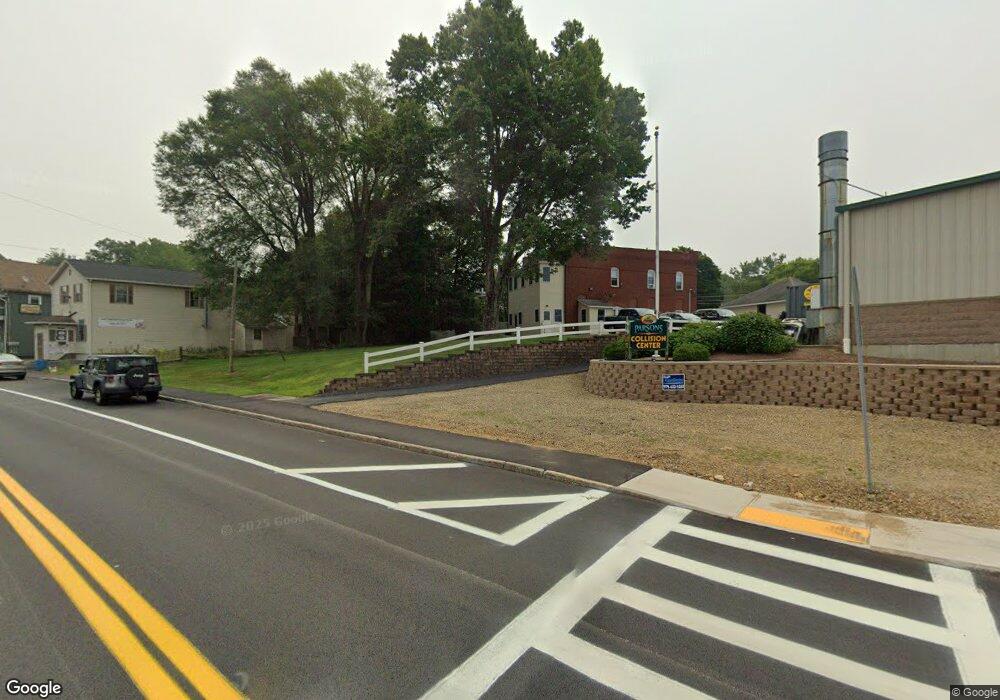 105 Mechanic St unit 4, East Brookfield, MA 01515 - photo 1