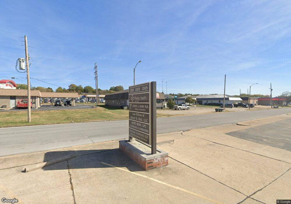 1203 Hauck Dr, Rolla, MO 65401 - photo 1