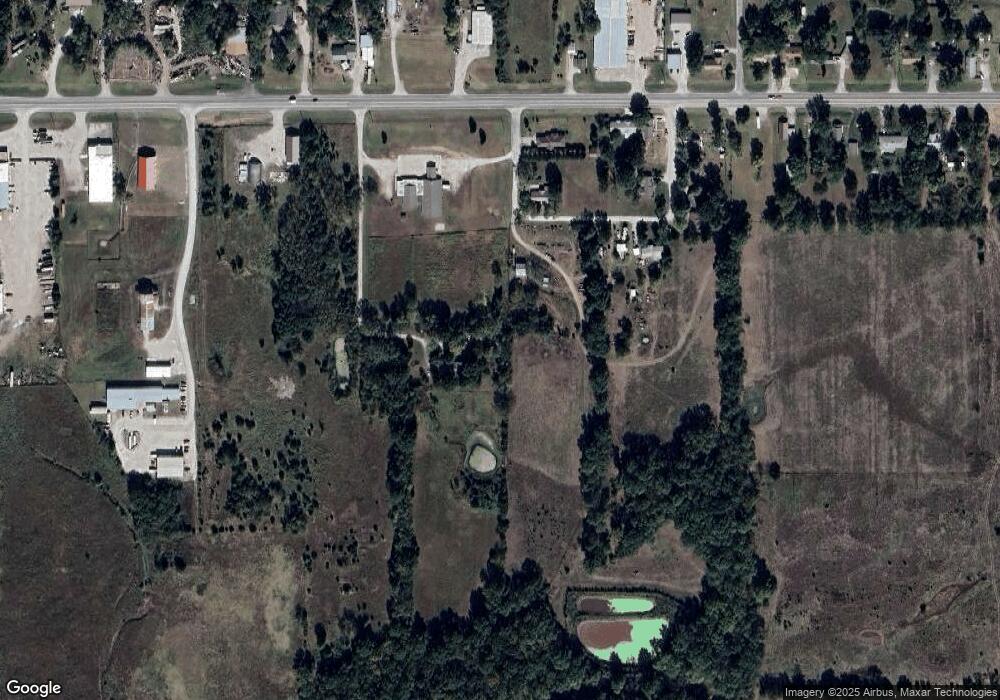 221 S 52nd St, Parsons, KS 67357 - photo 1