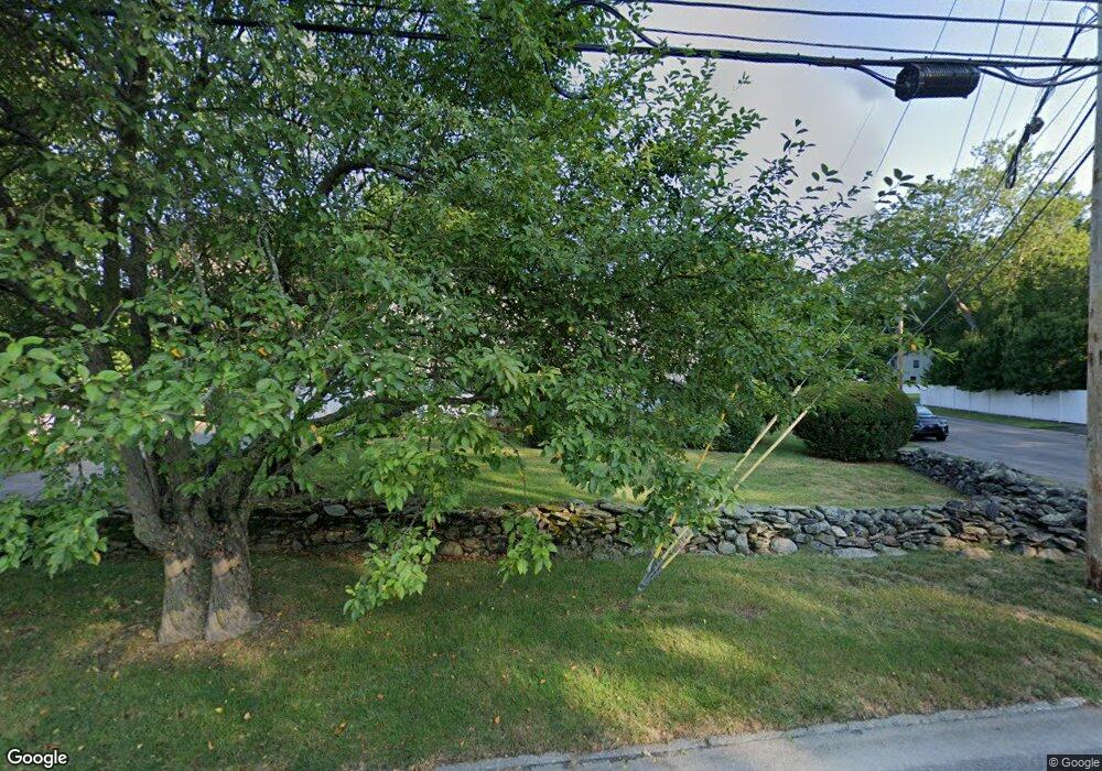 1380 Fairfield Woods Rd, Fairfield, CT 06825 - photo 1