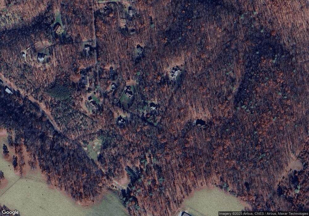 801 Forest Glen Dr, Moorefield, WV 26836 - photo 1