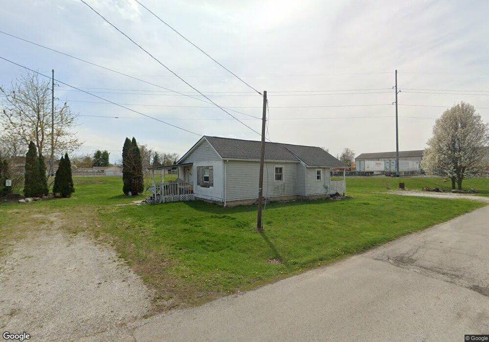 512 N Short 12th St, Elwood, IN 46036 - photo 1