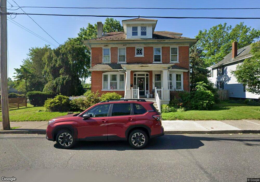 320 Franklin St, Quakertown, PA 18951 - photo 1