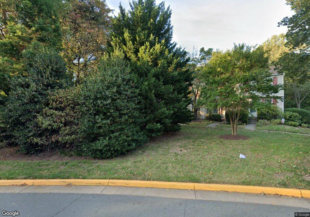 1601 Fieldthorn Dr, Reston, VA 20194 - photo 1