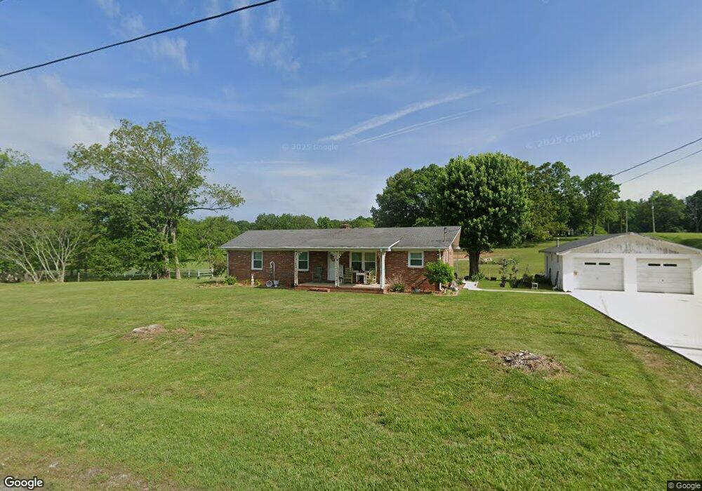 688 Shelbyville Rd, McMinnville, TN 37110 - photo 1