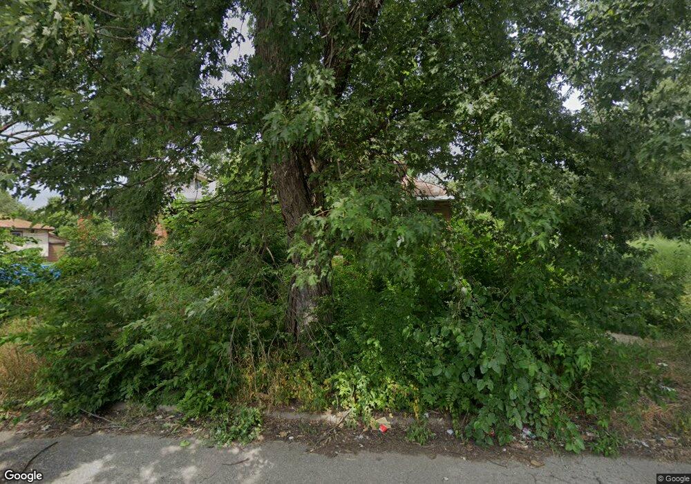 1305 Ellsworth St, Gary, IN 46404 - photo 1