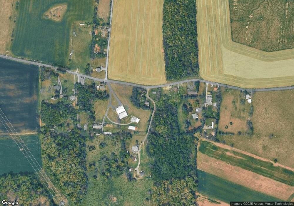 9 Magnolia Ln, Waynesboro, VA 22980 - photo 1