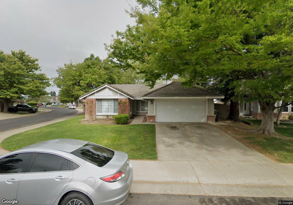 5211 Harbourglen Way, Elk Grove, CA 95758 - photo 1