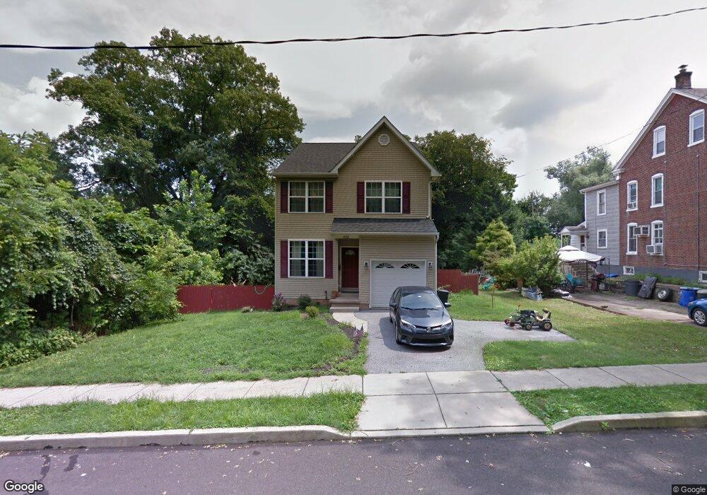 231 N Penn St, Spring City, PA 19475 - photo 1