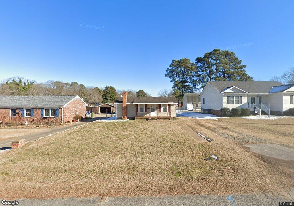 926 Green St, Roanoke Rapids, NC 27870 - photo 1