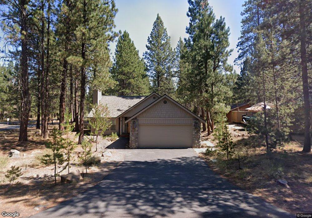 18096 Juniper Ln, Bend, OR 97707 - photo 1
