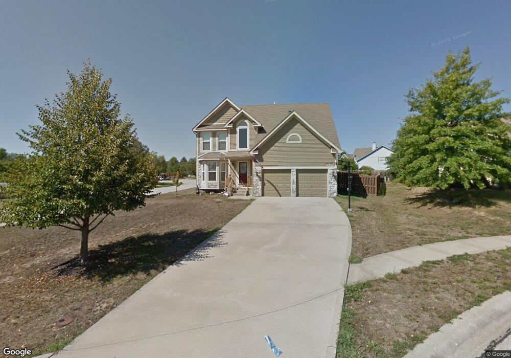 5044 Noreston St, Shawnee, KS 66226 - photo 1