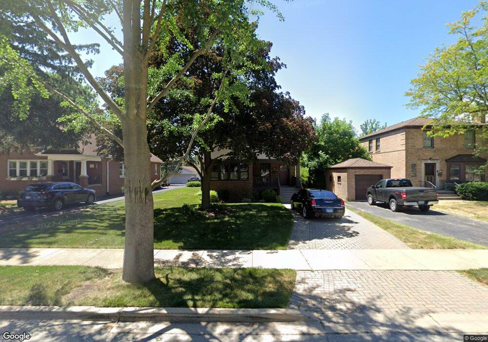 160 N Clinton Ave, Elmhurst, IL 60126 - photo 1