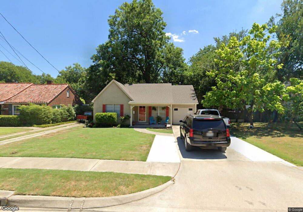 1404 E California St, Gainesville, TX 76240 - photo 1