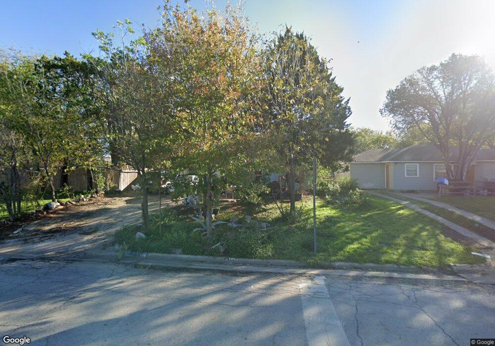 305 Choctaw Trace, Grand Prairie, TX 75051 - photo 1